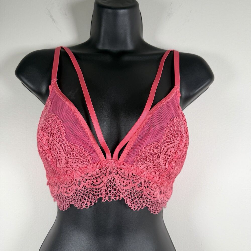 Victoria Secret Peek-A-Boo Crochet Lace Bralette Bra Pink Strappy Lined Size XL